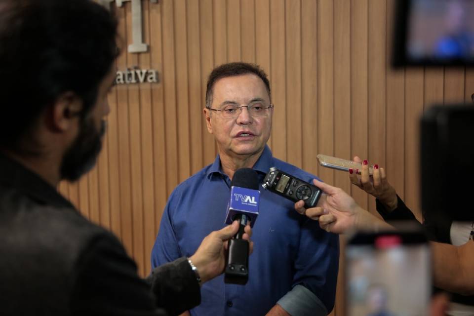 Botelho acredita que Transporte Zero pode cair caso não haja consenso no Supremo