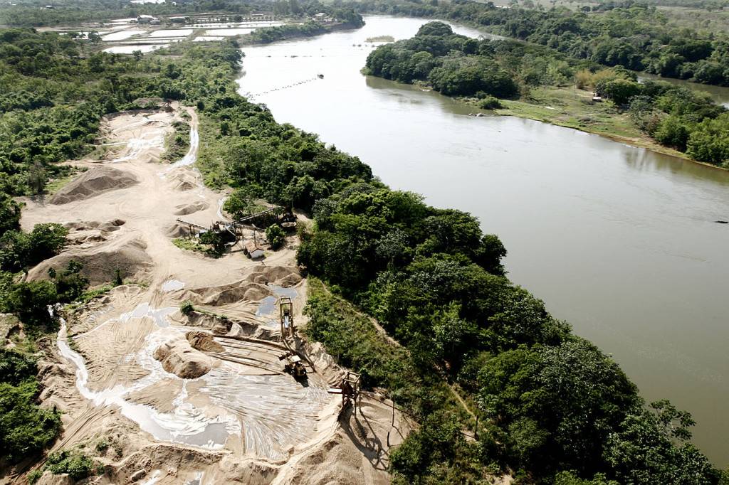 Falta de areia no Rio Cuiabá afeta o Pantanal e encarece obras, diz geólogo