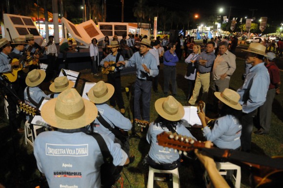 Maggi participa da abertura da Exposul
