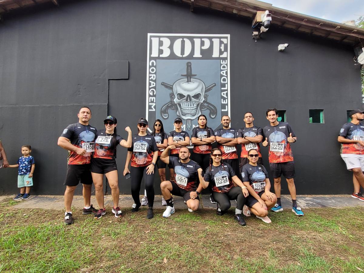 Prefeita Francieli e delegação de Leverger desafiam limites na 8ª Corrida do Bope em Cuiabá