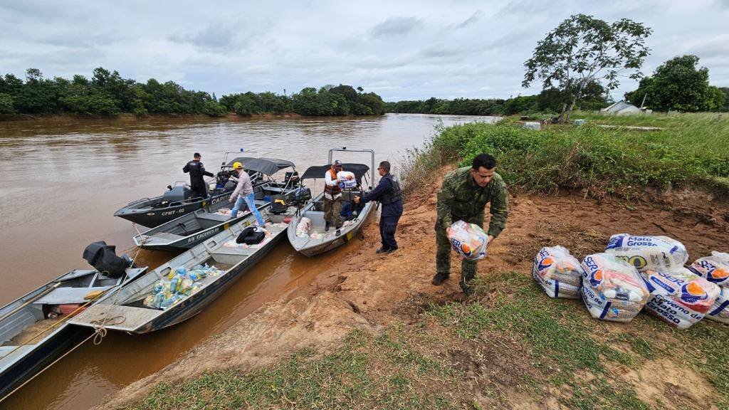 Primeira-dama de MT mobiliza atendimento do programa SER Família Indígena para comunidades pantaneiras