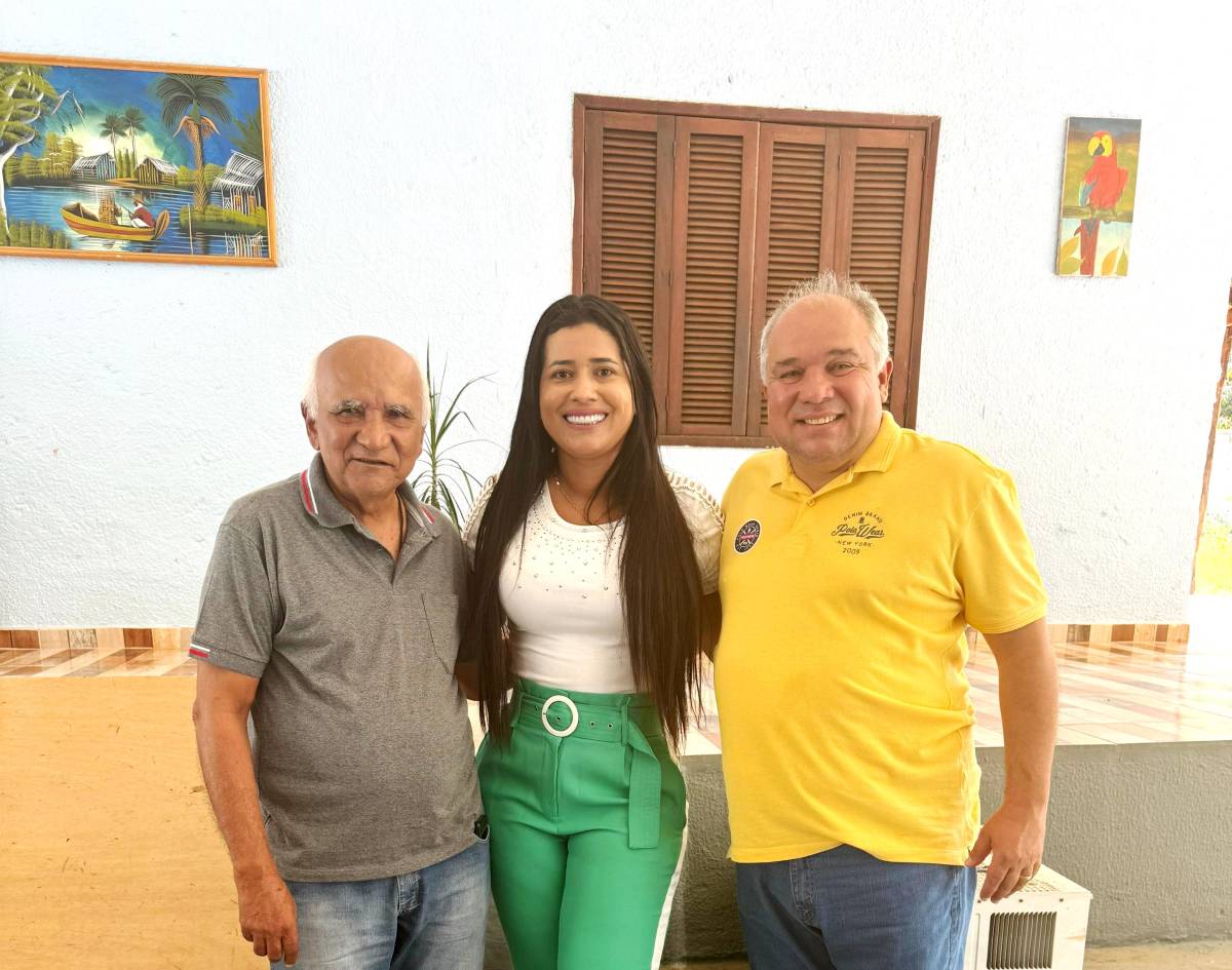 Ex-prefeito e ex-presidente da câmara lideram convenção do PSDB e selam apoio à reeleição de Francieli