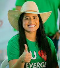 Francieli chega a 64% dos válidos e deverá ser reeleita com folga