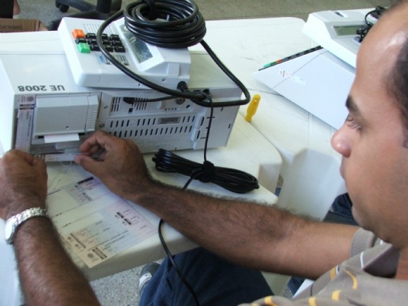 Urnas da eleição suplementar serão lacradas neste sábado