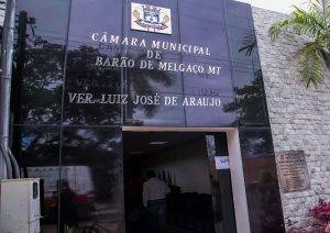 Assessoria da Câmara de Barão de Melgaço nega recebimento de combustível por vereadores e envolvimento em fraude